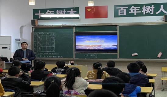 9dc80349b2de497b2f7ac3bcef4f3bb